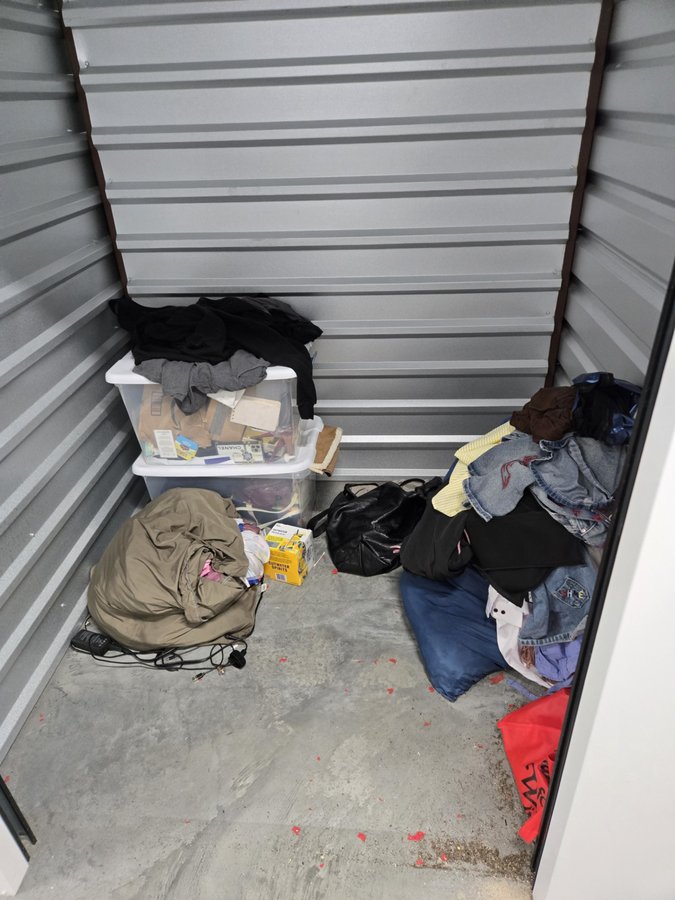 5 x 5 storage unit in Irvington, NJ