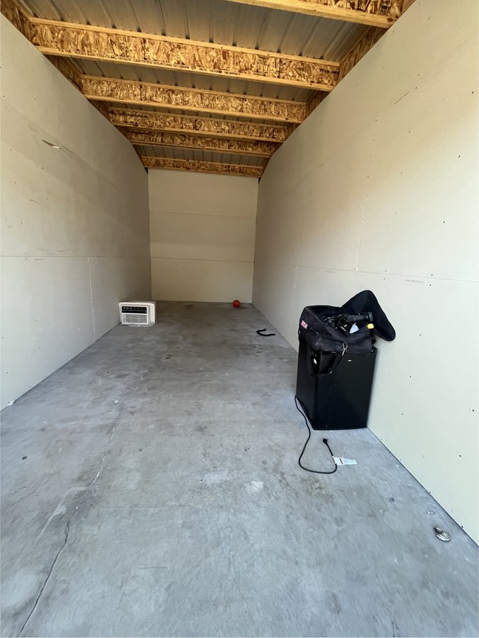 10 x 25 storage unit in Sparks, NV