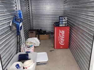 5 x 10 unit in Glendale
