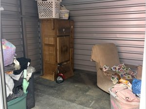 10 x 10 unit in Portland