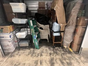 10 x 10 unit in Weston