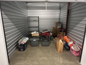 10 x 10 unit in Zephyrhills