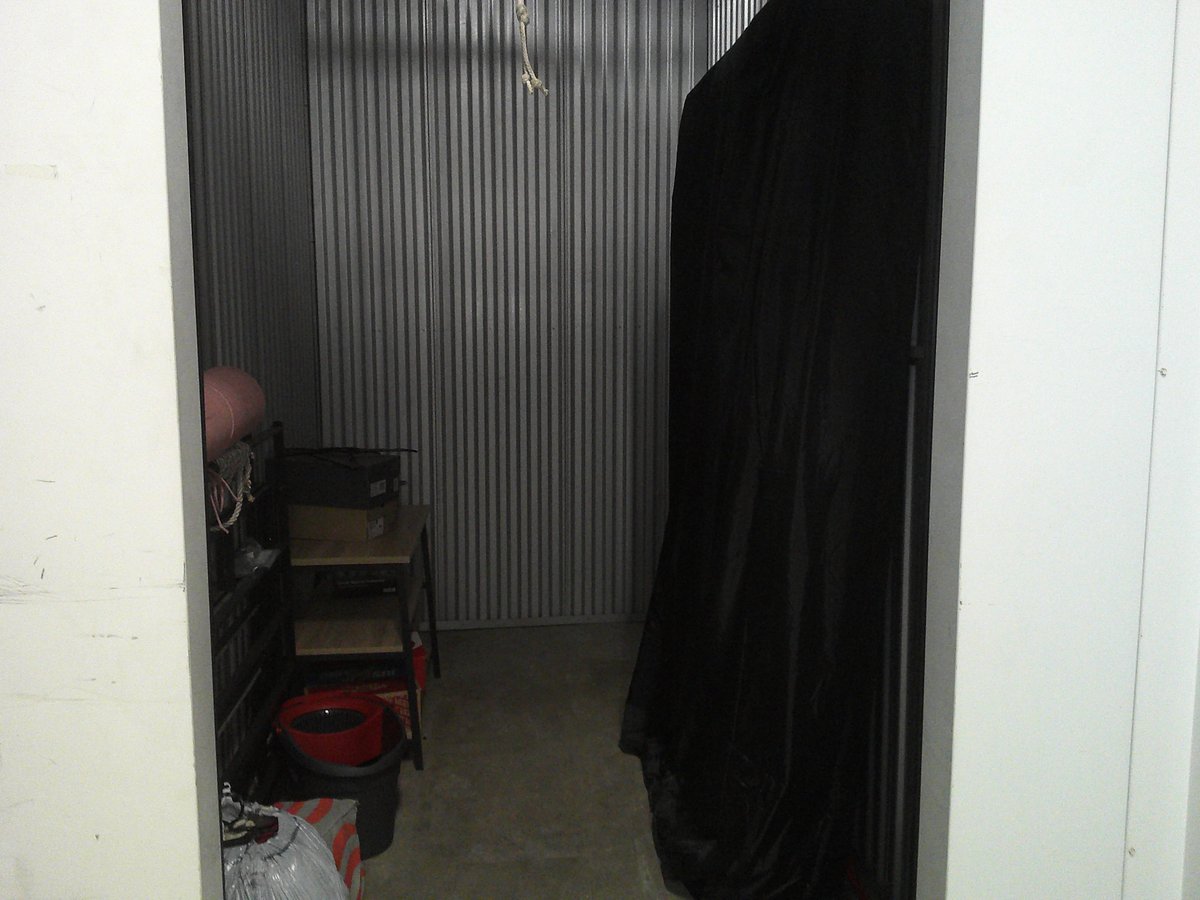 5 x 10 storage unit in Jamaica, NY