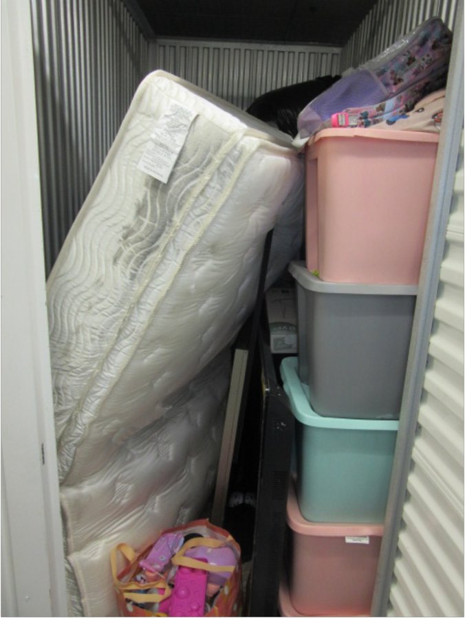 5 x 10 storage unit in Towson, MD