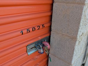 10 x 15 unit in Salem