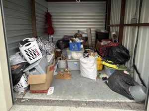 10 x 10 unit in Zephyrhills