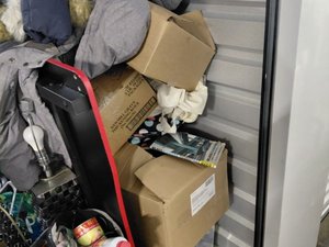 10 x 10 unit in Kenmore