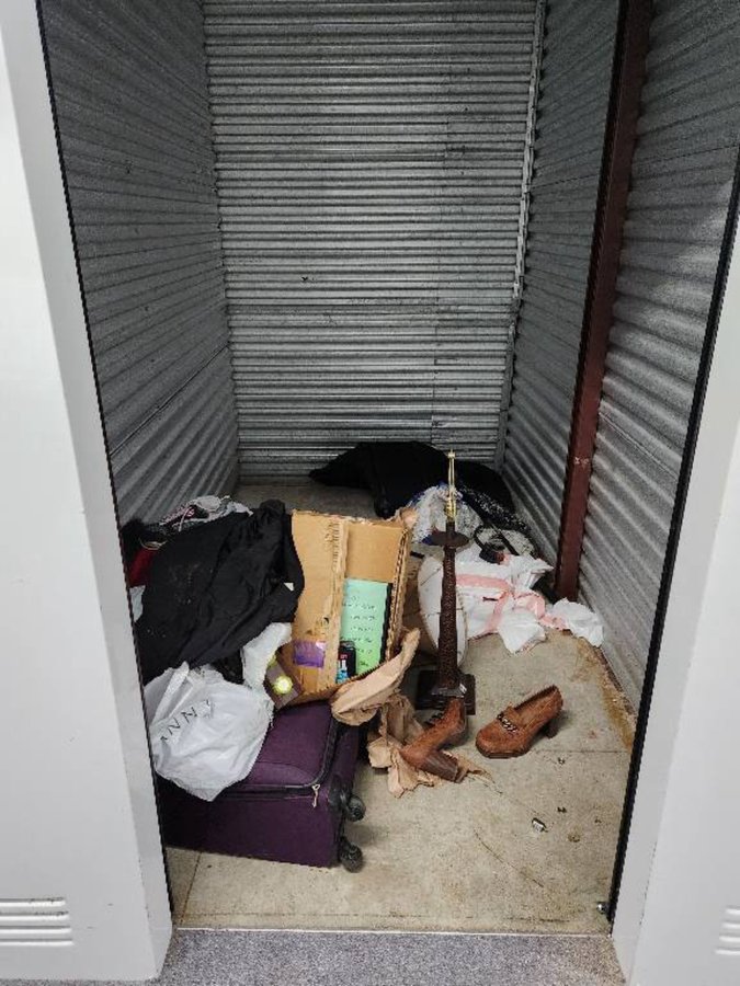 5 x 10 storage unit in Schaumburg, IL