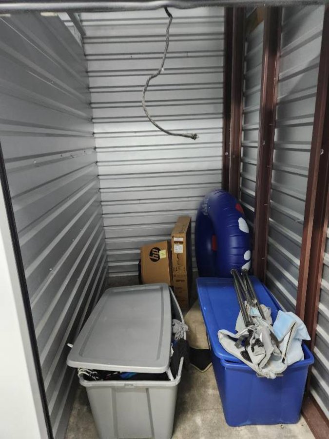 5 x 8 storage unit in Corpus Christi, TX