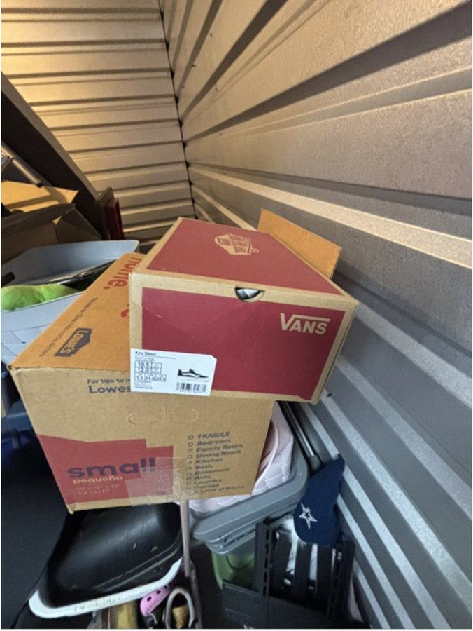 10 x 10 storage unit in Austin, TX