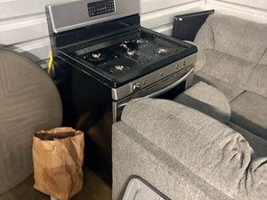 10 x 10 unit in Kenmore
