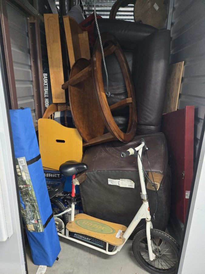 5 x 10 storage unit in Neptune, NJ