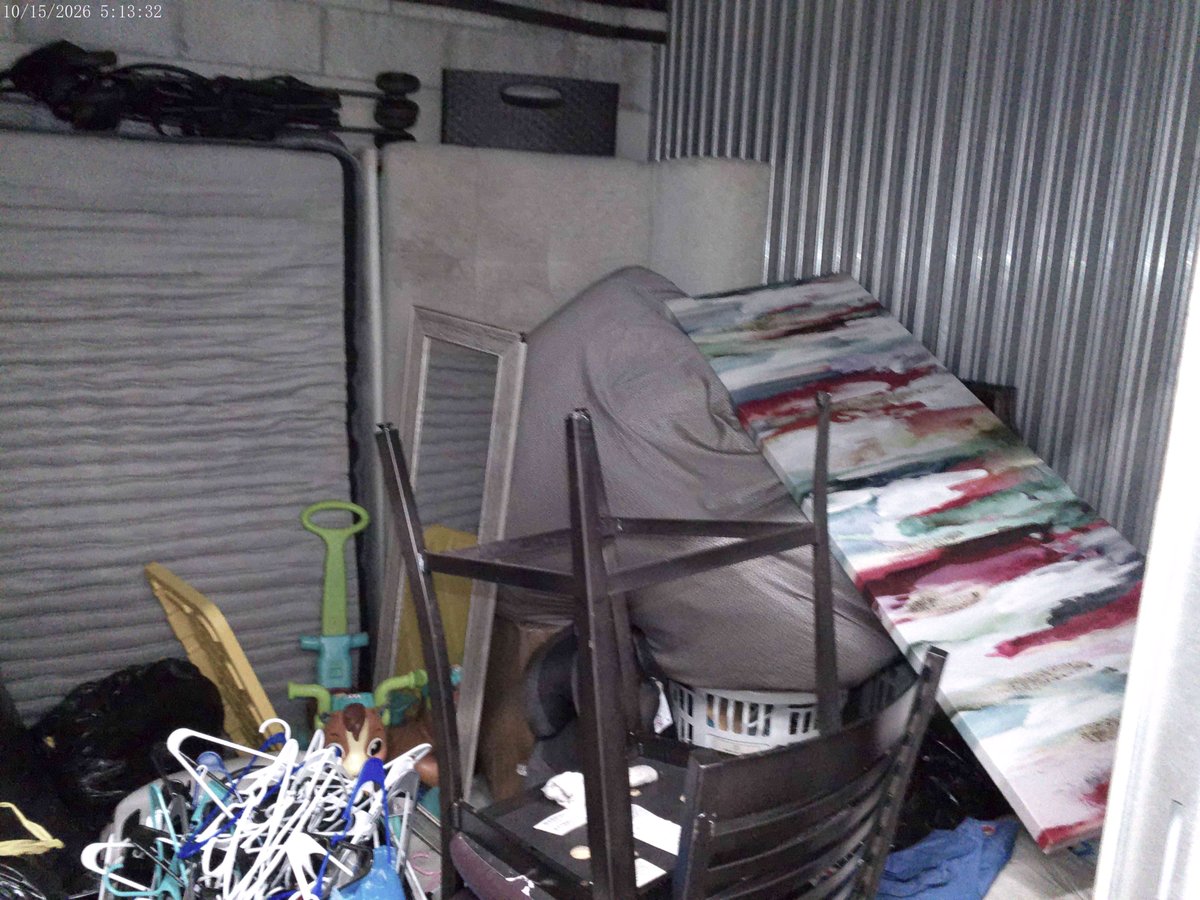 10 x 10 storage unit in Pembroke Pines , FL