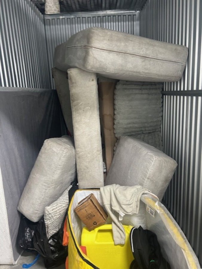 5 x 11 storage unit in Maspeth, NY
