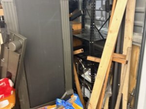 10 x 15 unit in Kenmore
