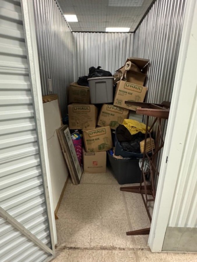 5 x 10 storage unit in N Randall, OH