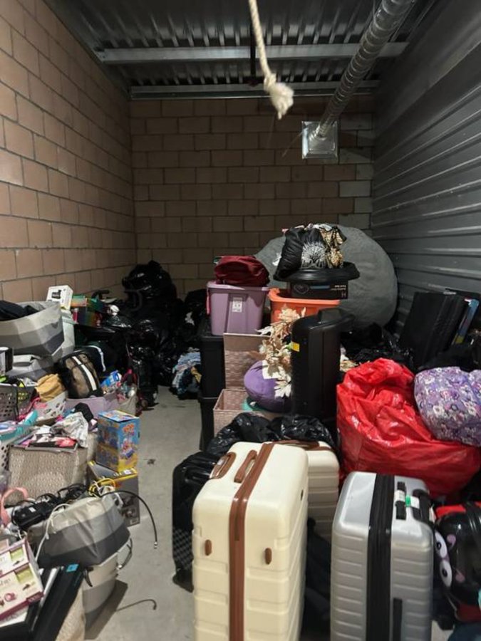 10 x 20 storage unit in Tucson, AZ