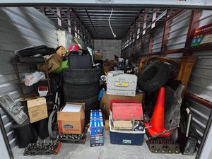 10 x 30 unit in Thonotosassa