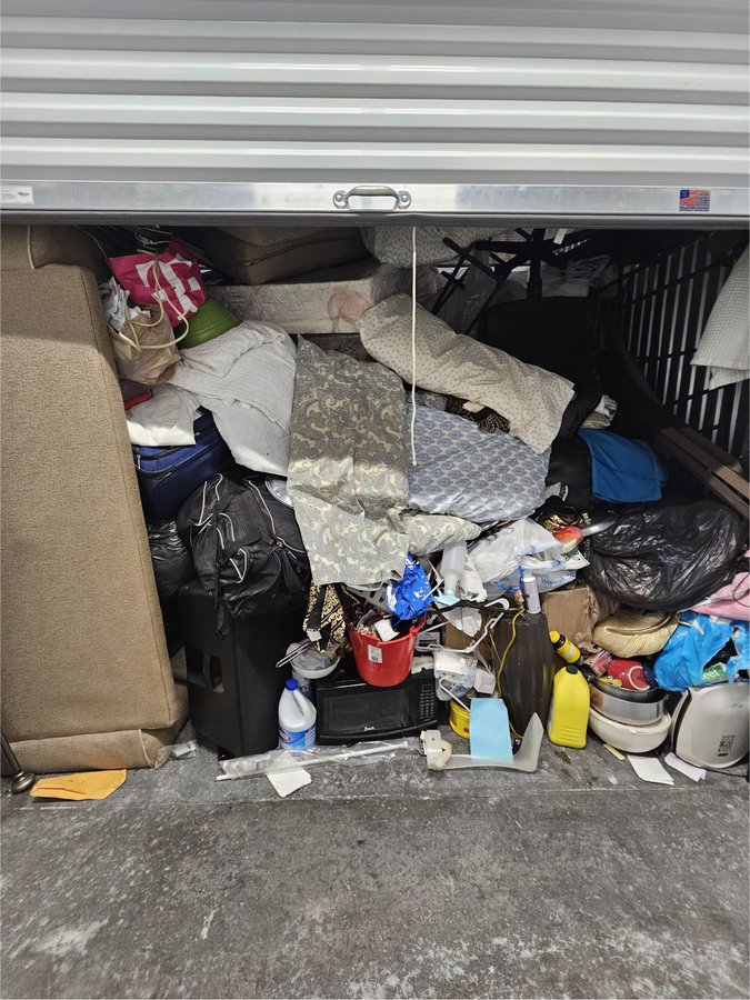 10 x 10 storage unit in Miramar, FL