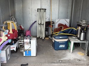 10 x 10 unit in Montclair