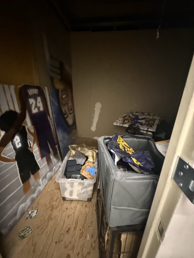 10 x 10 storage unit in Montebello, CA