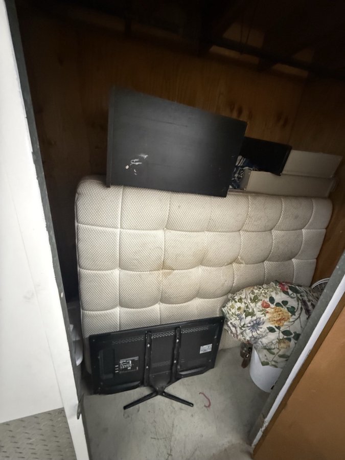 5 x 10 storage unit in Arcadia, CA