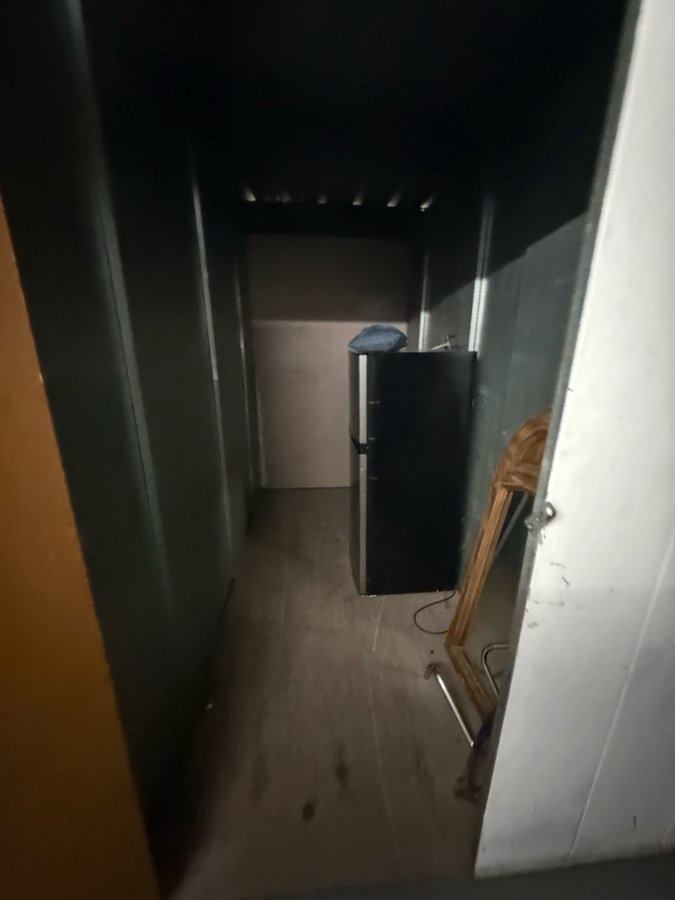 5 x 10 storage unit in Arcadia, CA