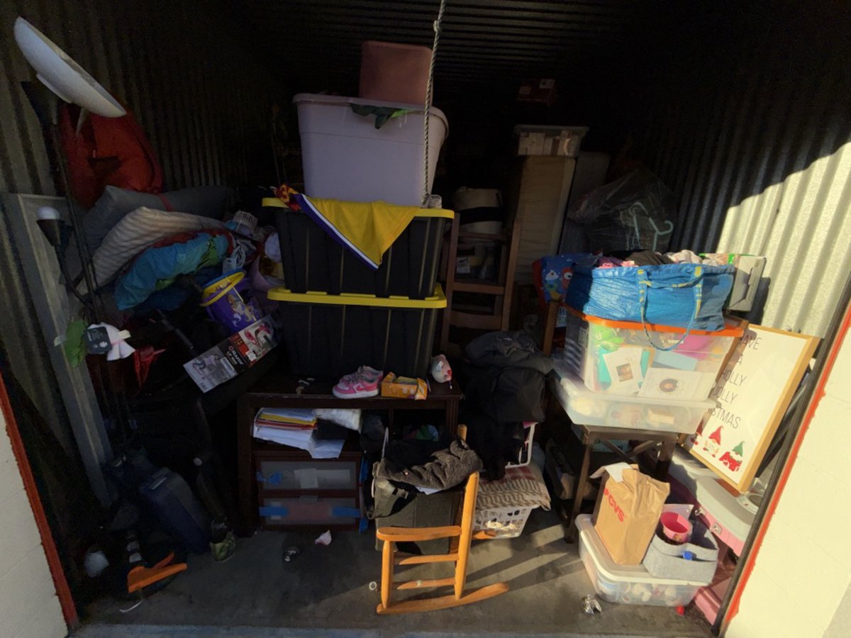 10 x 13 storage unit in Canoga Park, CA