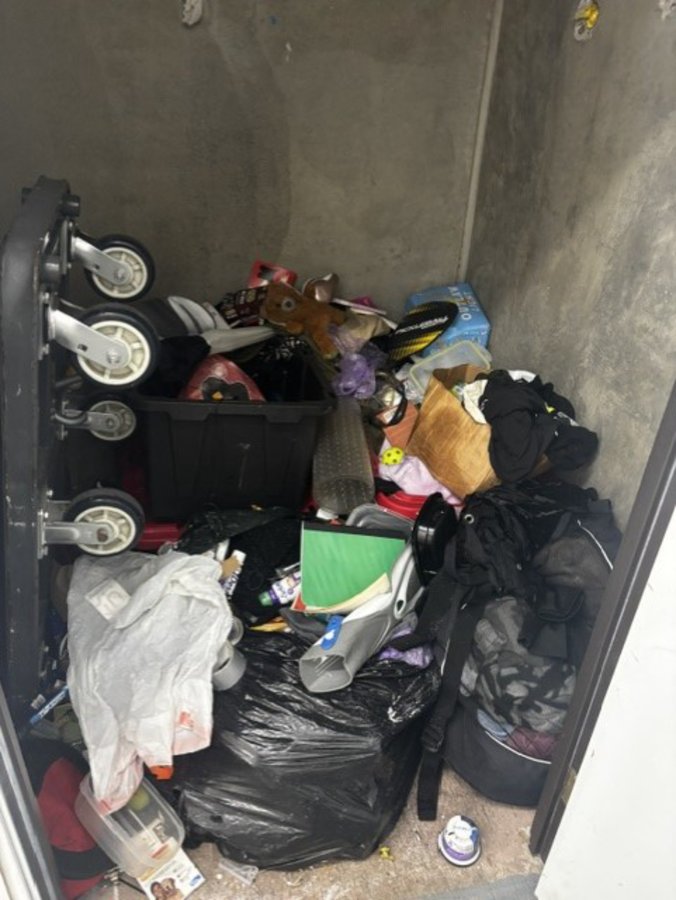 5 x 5 storage unit in Oceanside, CA