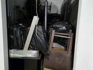 5 x 10 unit in Laurel