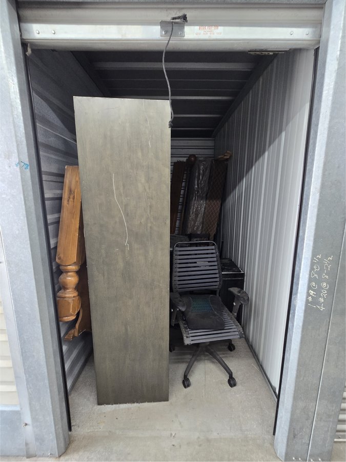 5 x 10 storage unit in El Paso, TX