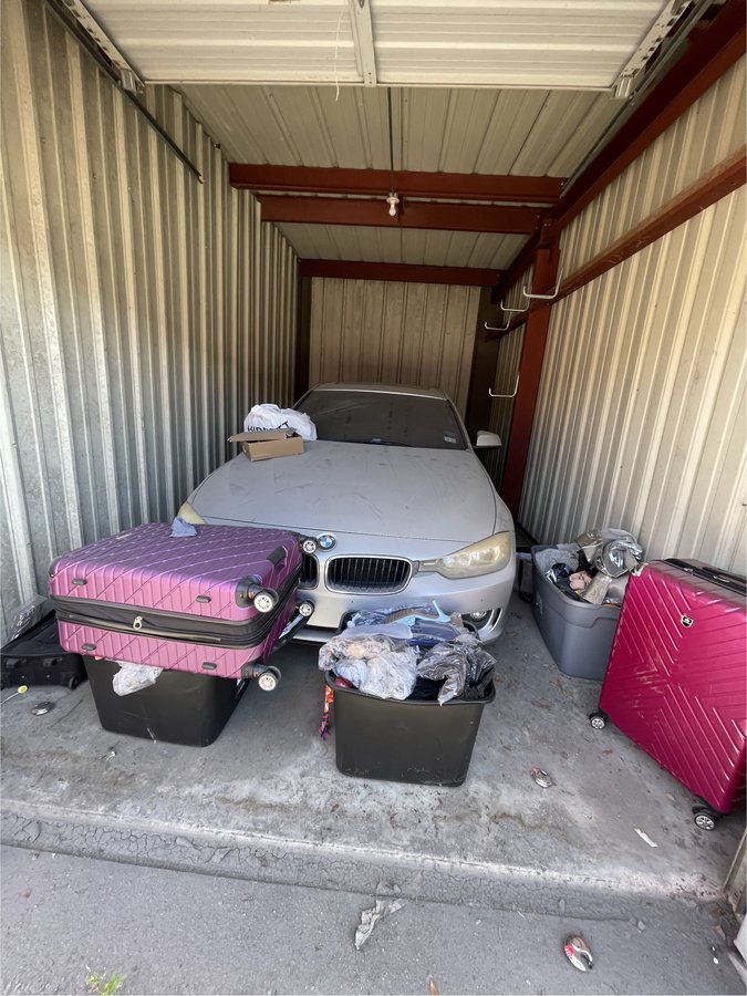 10 x 20 storage unit in Katy, TX