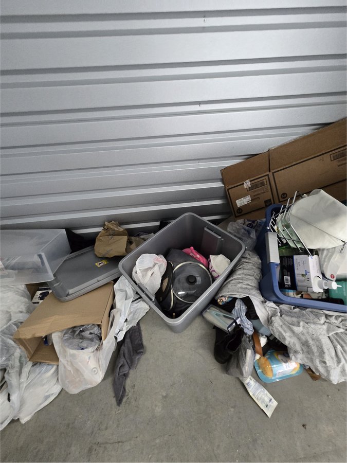 10 x 5 storage unit in Charlotte, NC