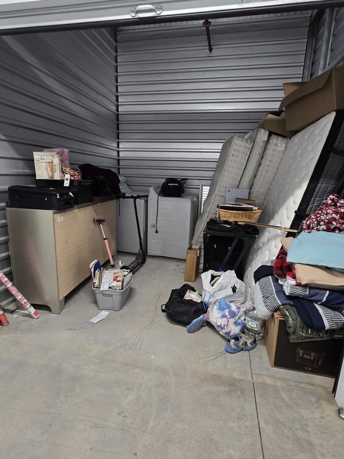 10 x 10 storage unit in Charlotte, NC