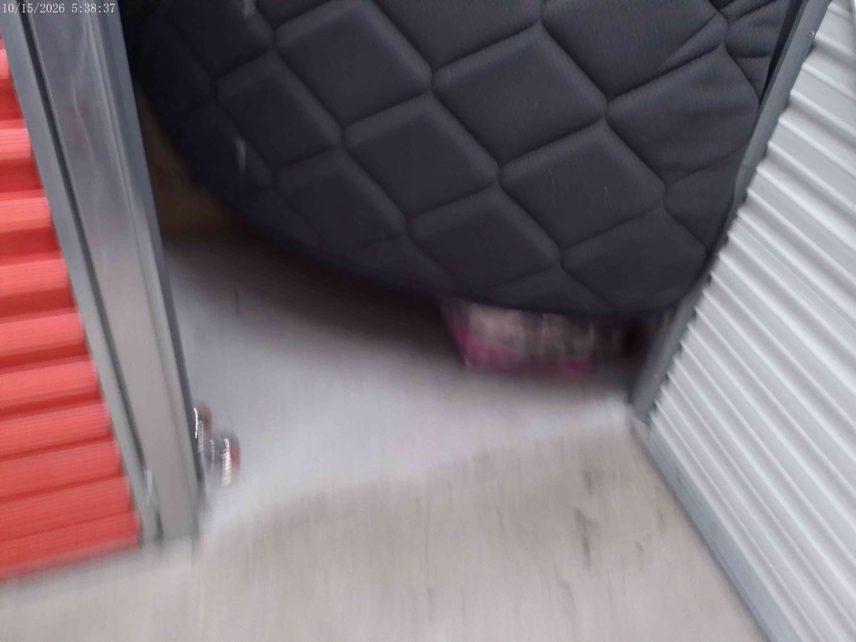 5 x 5 storage unit in Pembroke Pines , FL