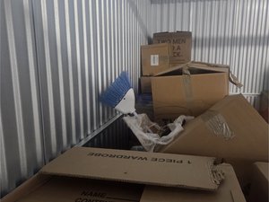 10 x 12 unit in Snellville