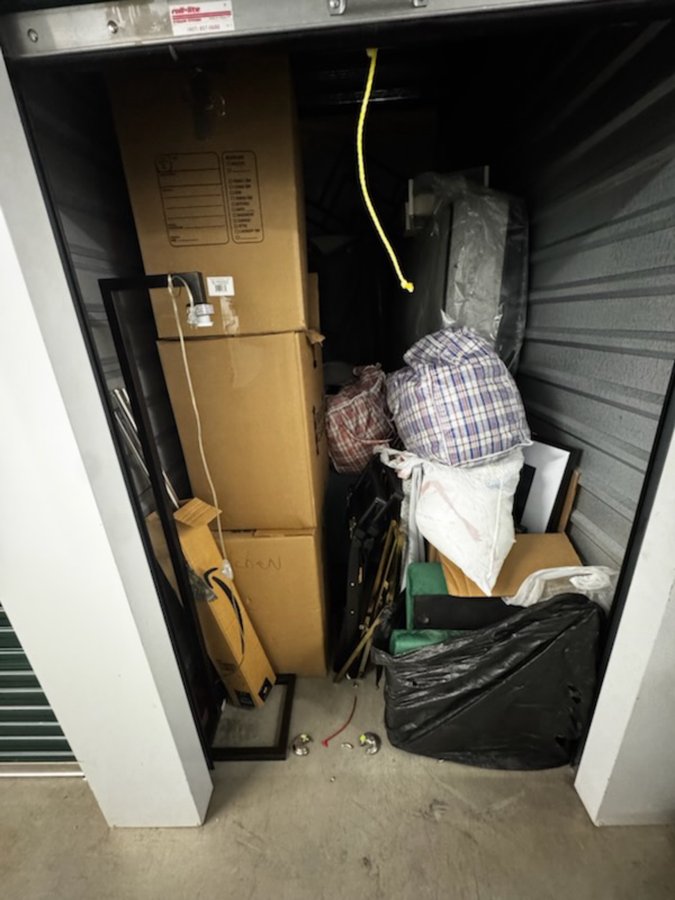 5 x 10 storage unit in Hasbrouck Heights, NJ