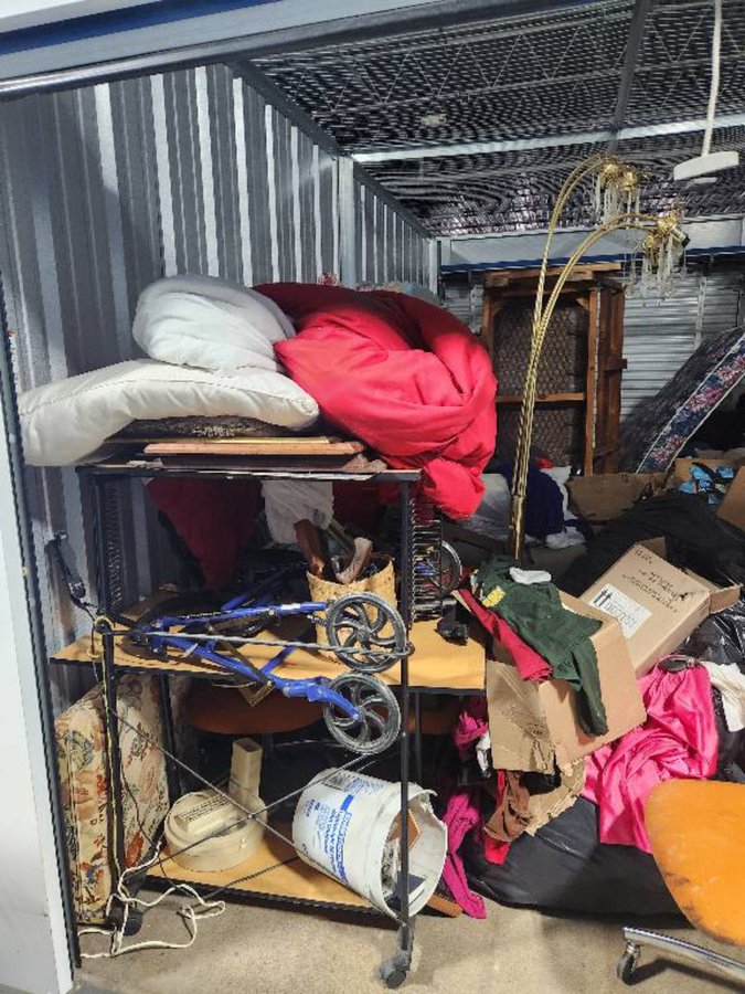 10 x 20 storage unit in Milwaukee, WI