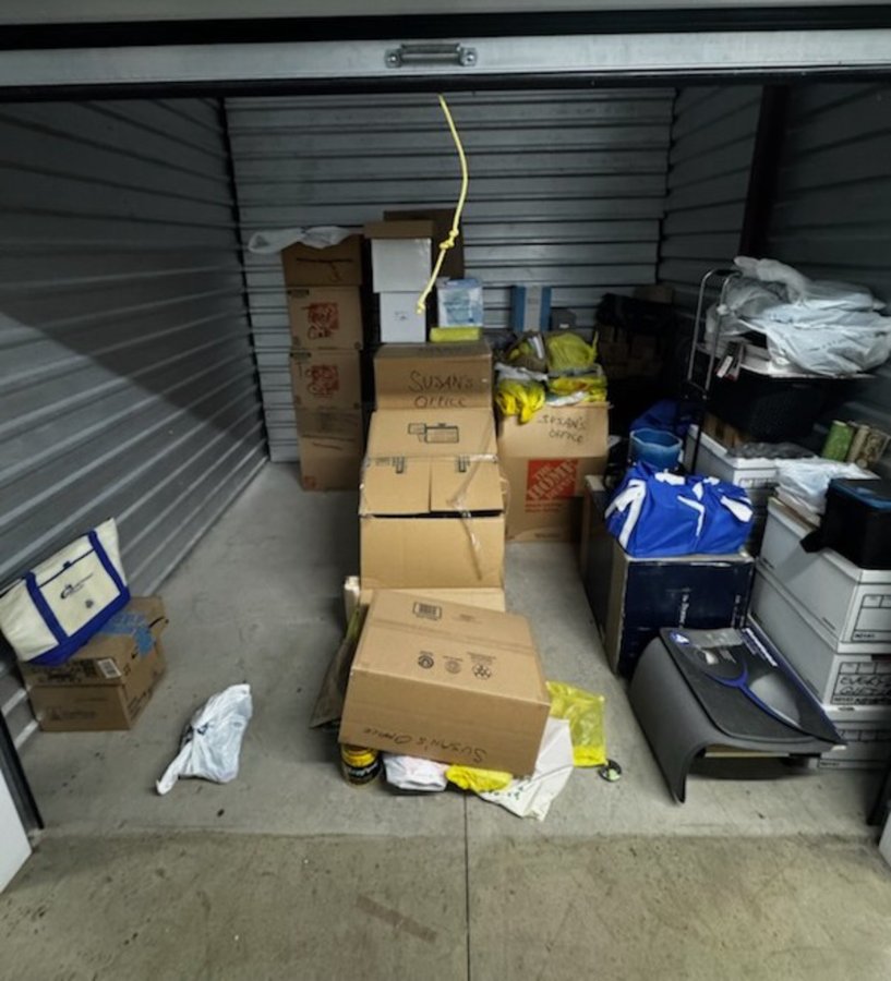 10 x 10 storage unit in Hasbrouck Heights, NJ
