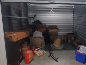 10 x 10 unit in Ormond Beach