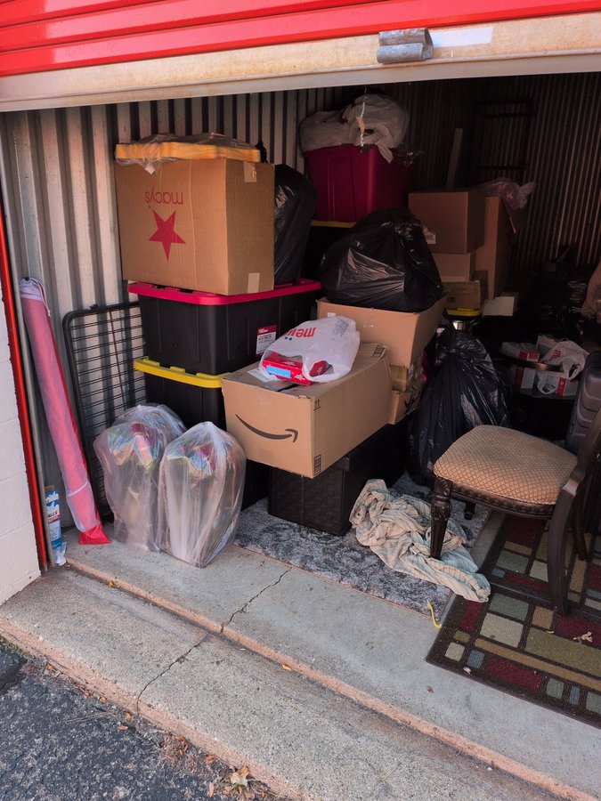 10 x 20 storage unit in Canton, MI