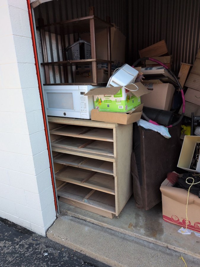 10 x 10 storage unit in Canton, MI