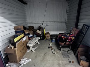 10 x 10 unit in Waco