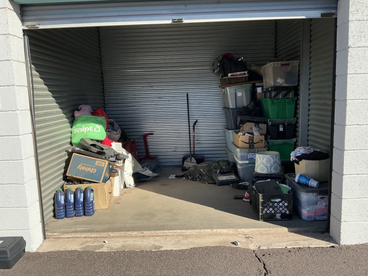 10 x 10 storage unit in Mesa, AZ