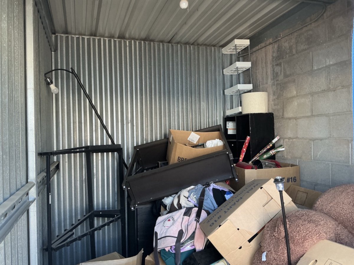 8 x 10 storage unit in Mesa, AZ