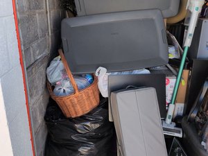 5 x 10 unit in Canton
