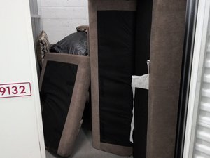 5 x 9 unit in Canton