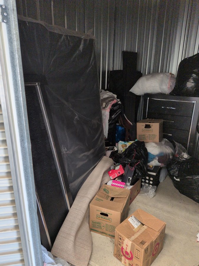 10 x 10 storage unit in Canton, MI