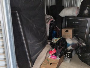 10 x 10 unit in Canton