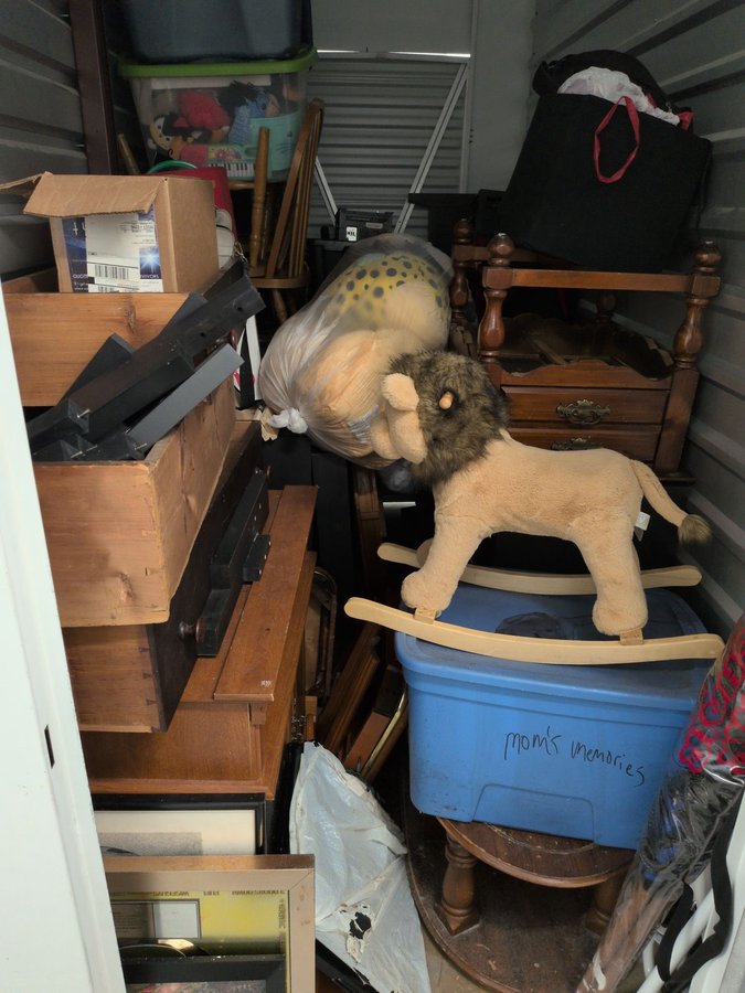 5 x 10 storage unit in Canton, MI